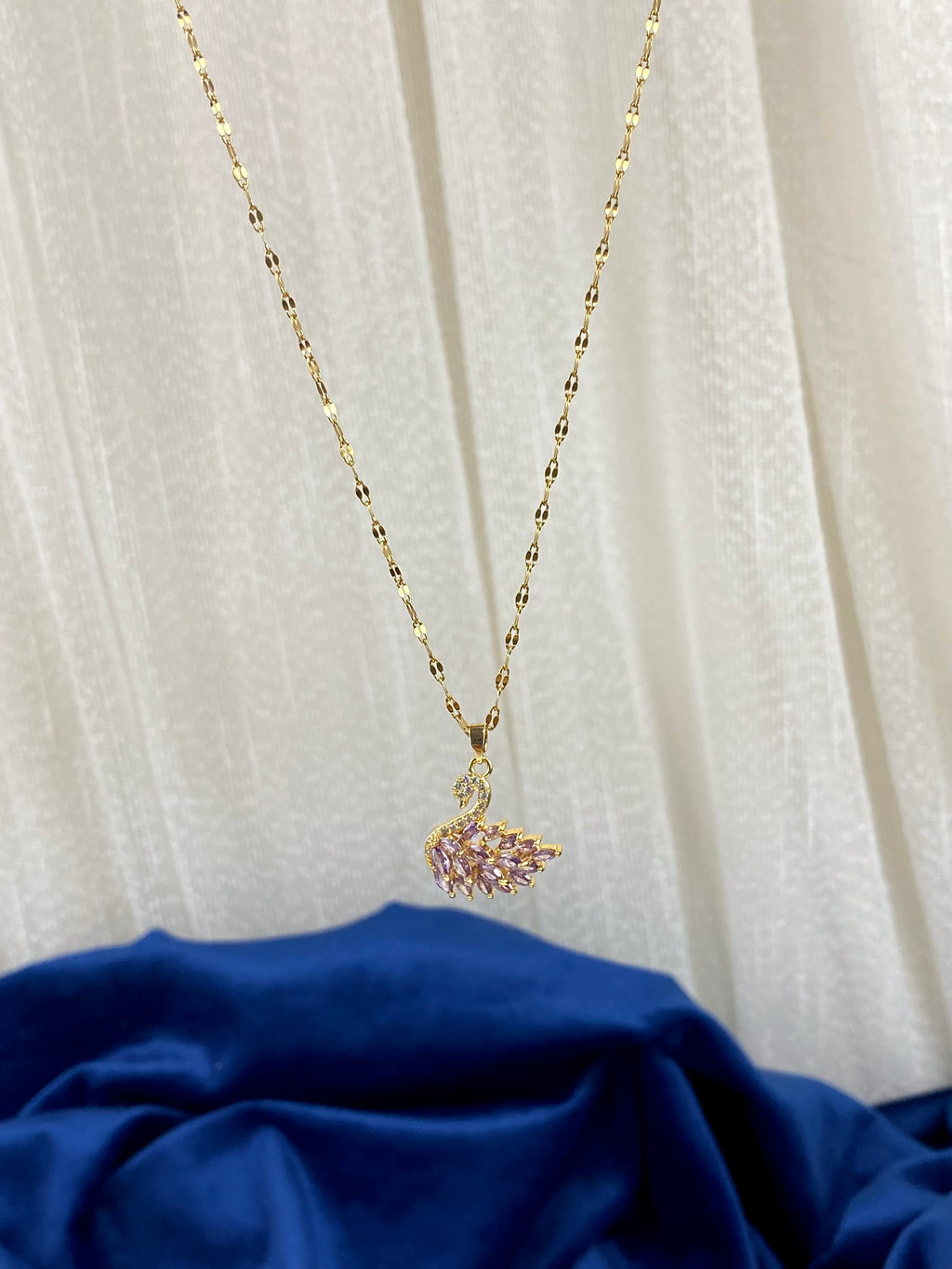 SWAN NECKLACE ( LIMITED EDITION )