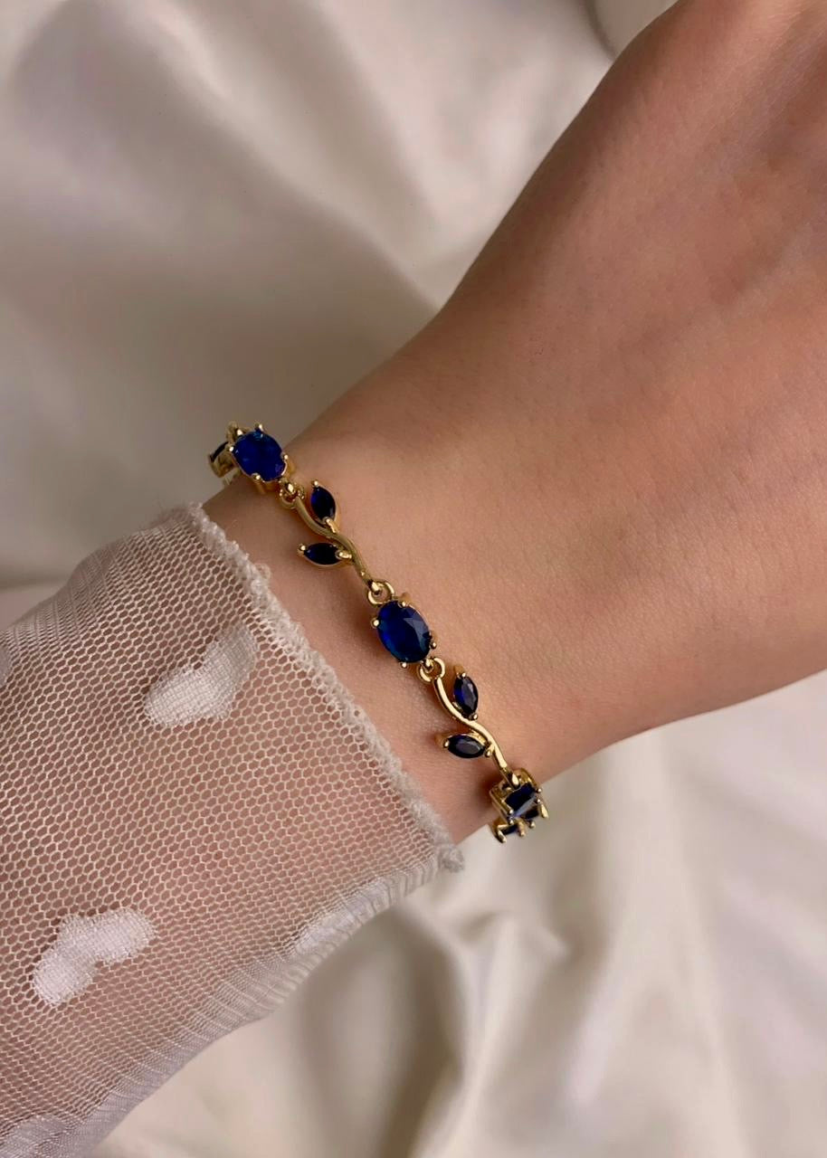 blue Tulip Bracelet