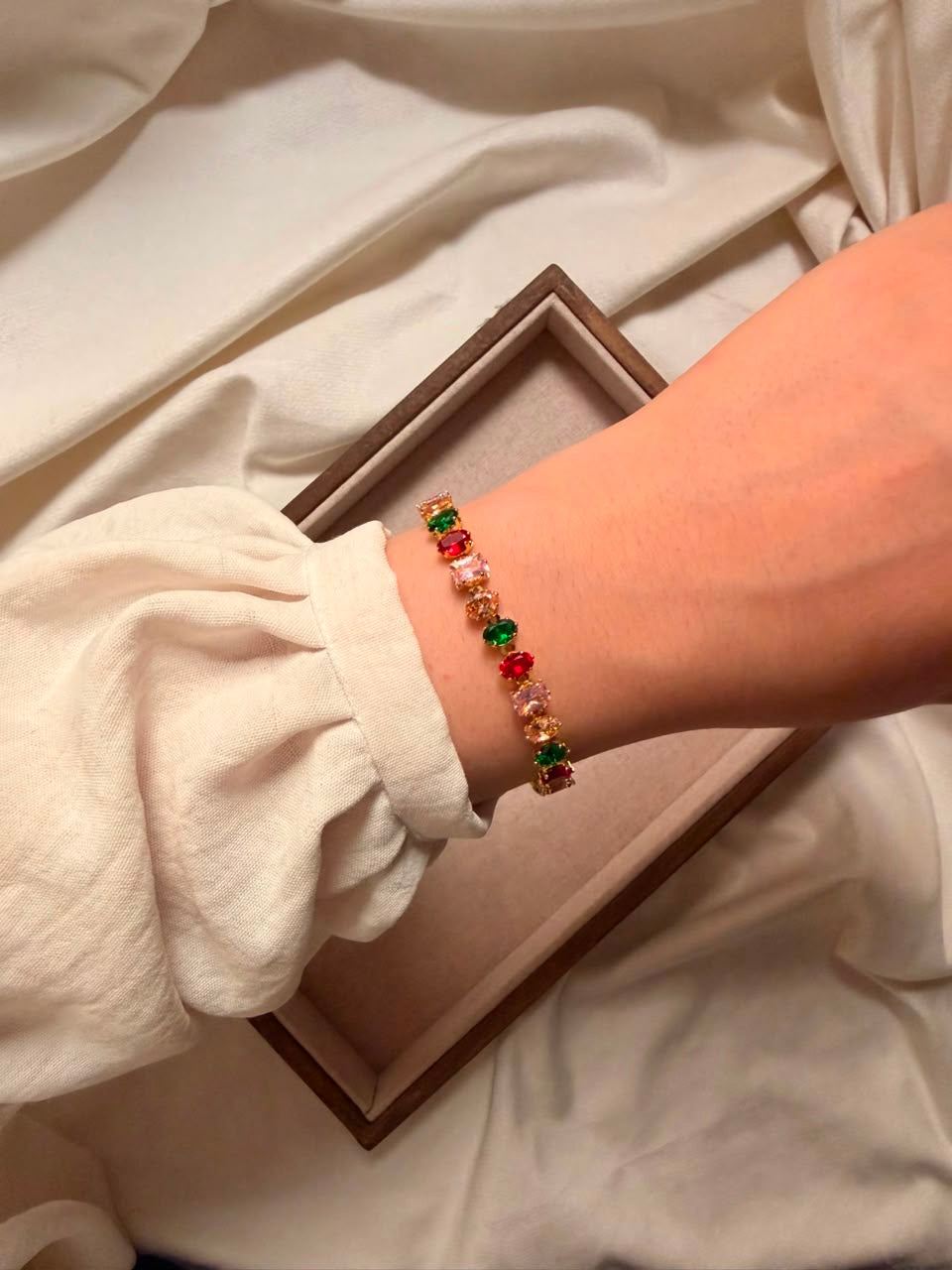 Colorful stones bracelet
