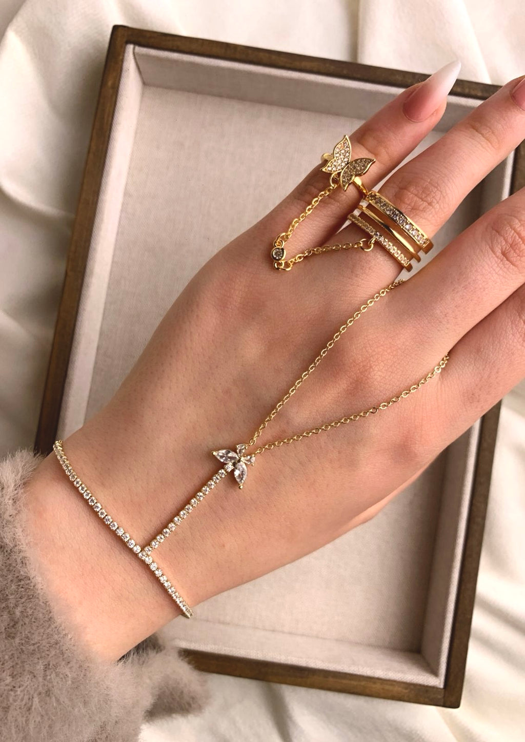 Double tennis hand chain