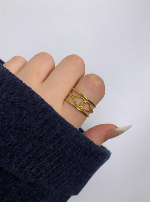Bow Ring