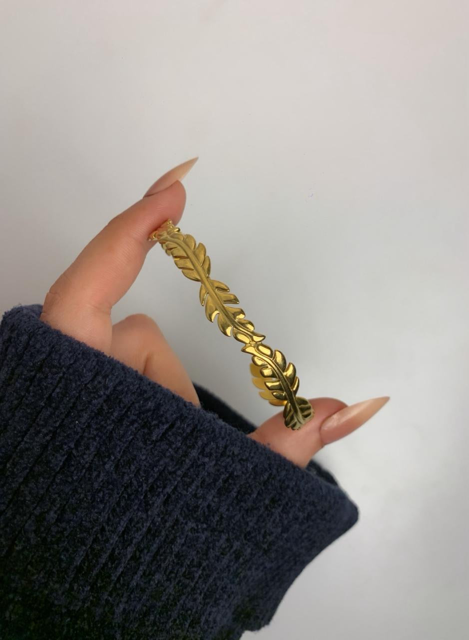 Leaf Bangle