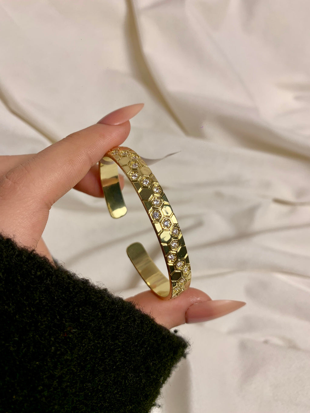 Honeycomb Cuff