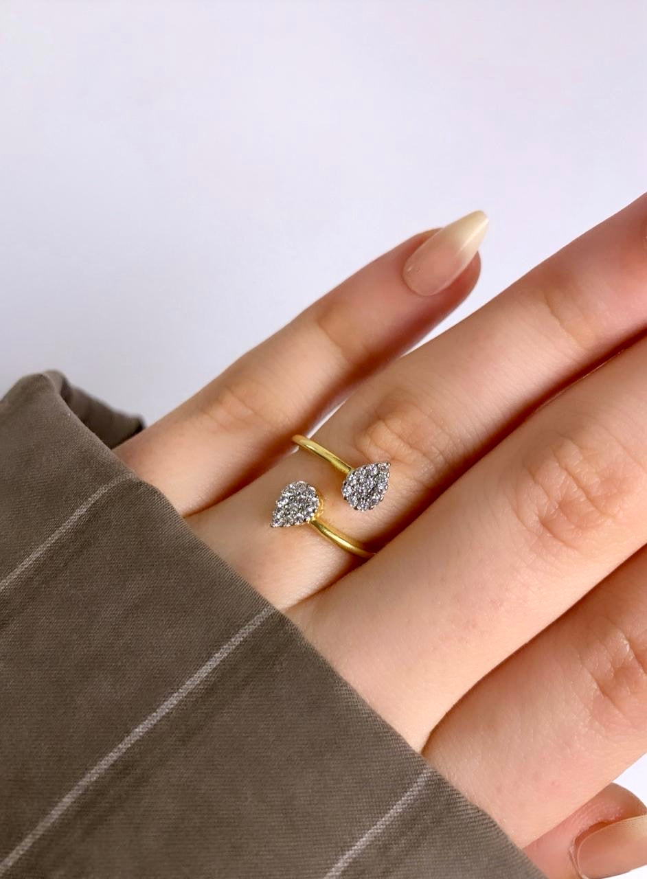 Twin sparkle Ring