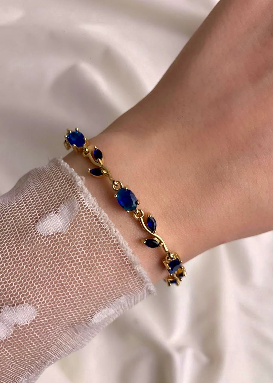 blue Tulip Bracelet