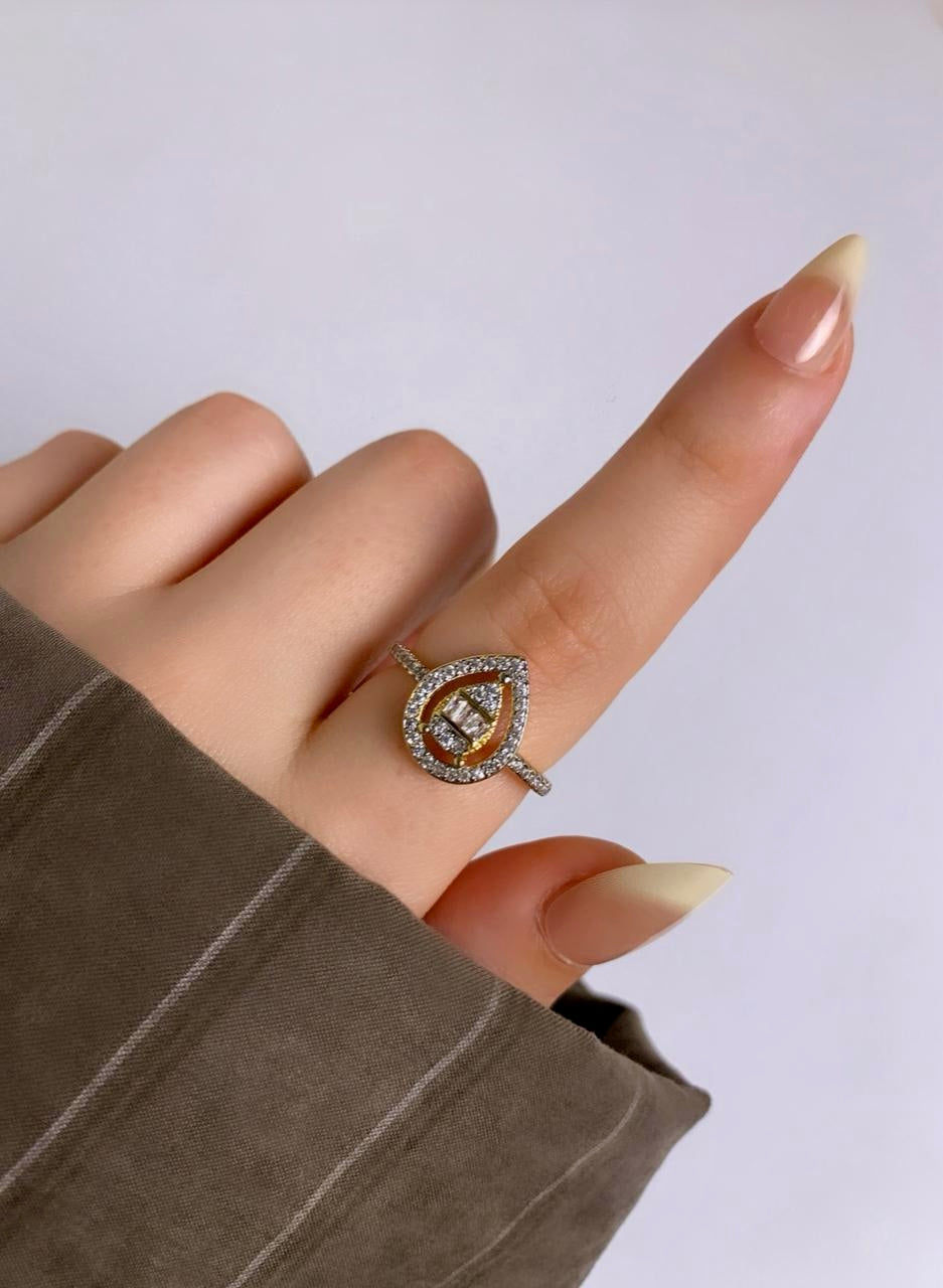 Oval Elegance Ring
