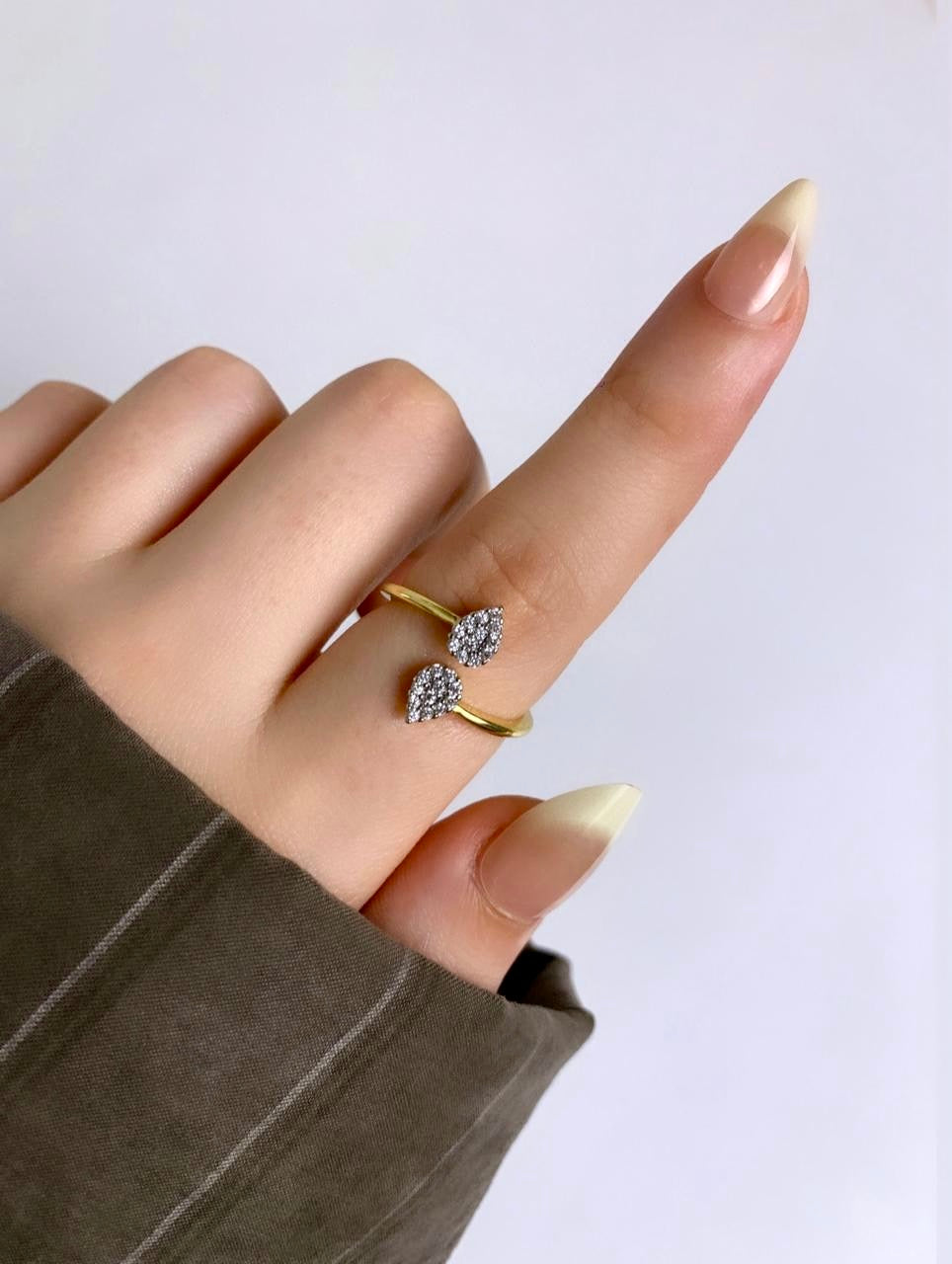 Twin sparkle Ring