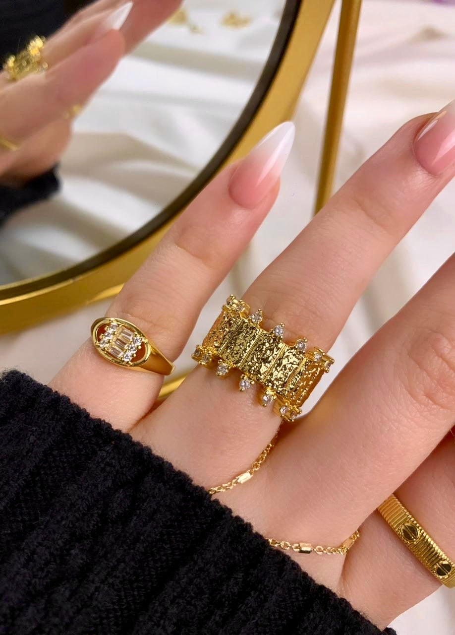 REGAL RING