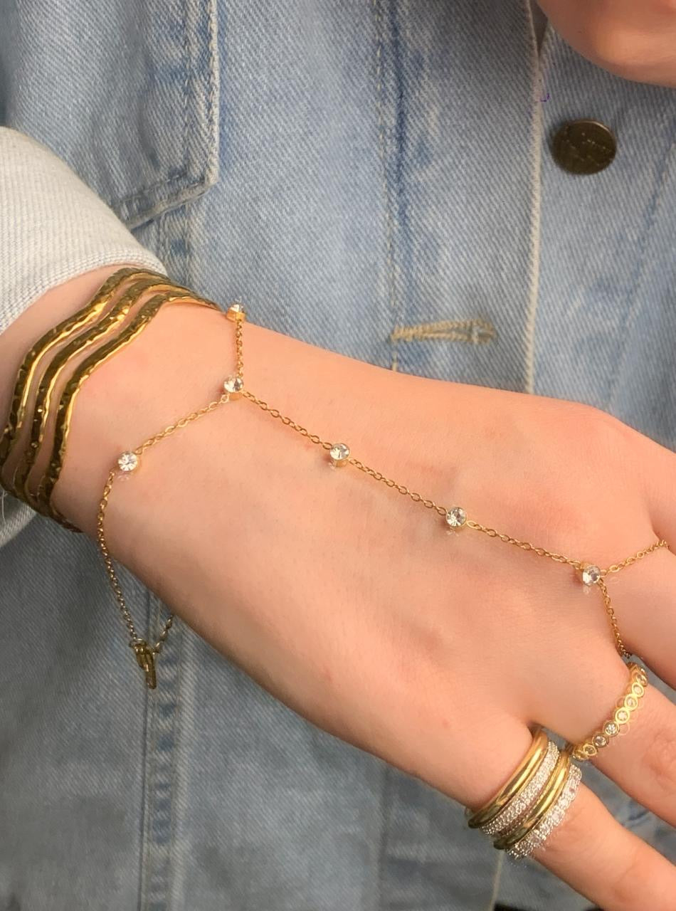 Eight Crystals Hand chain
