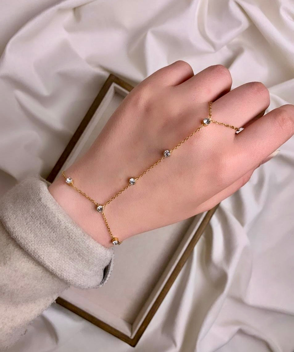 Eight Crystals Hand chain