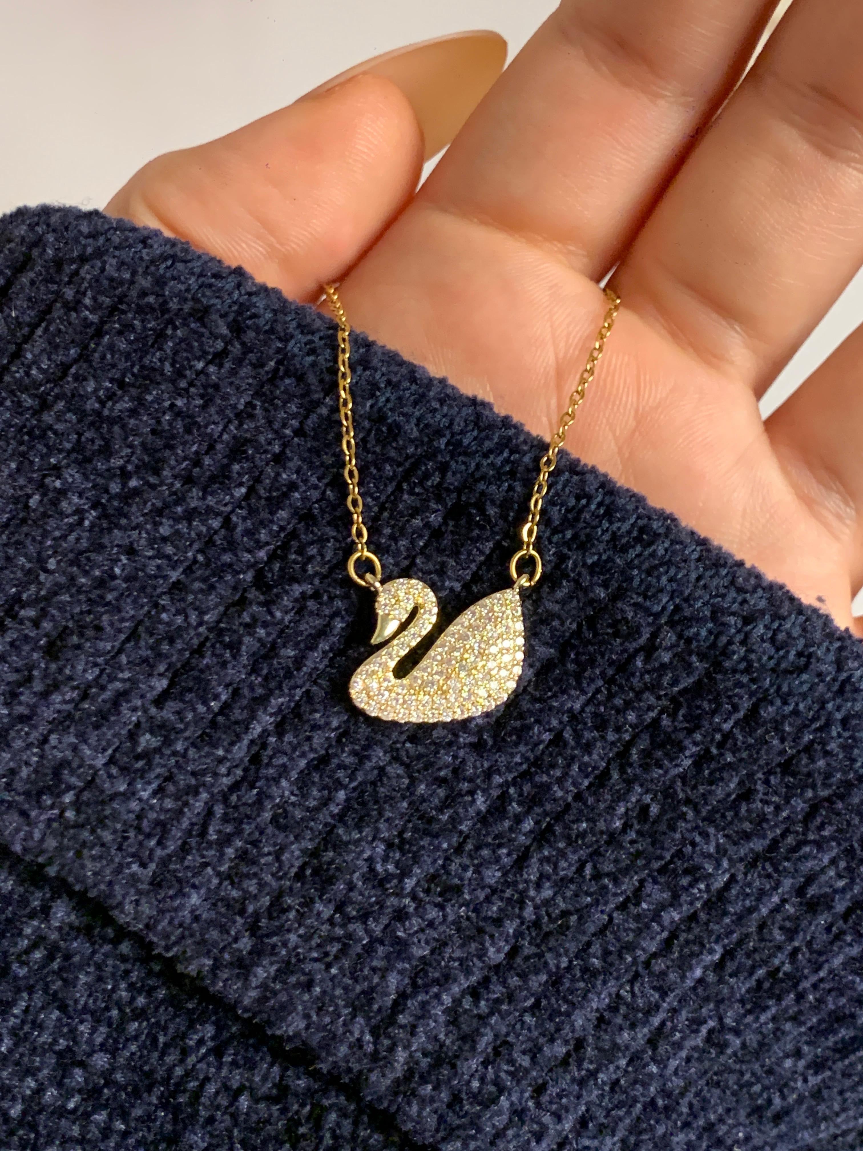 swarovski necklace aesthetic