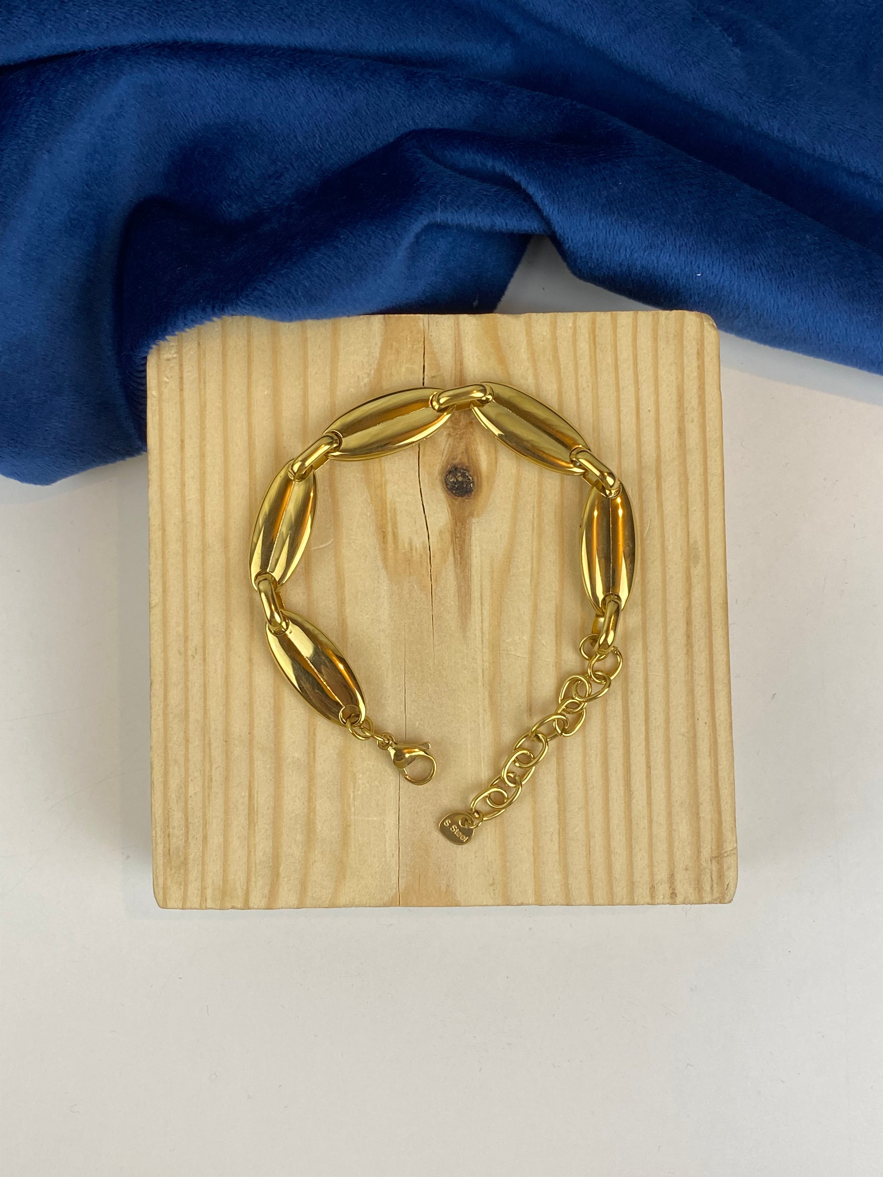 Bold Chic Bracelet