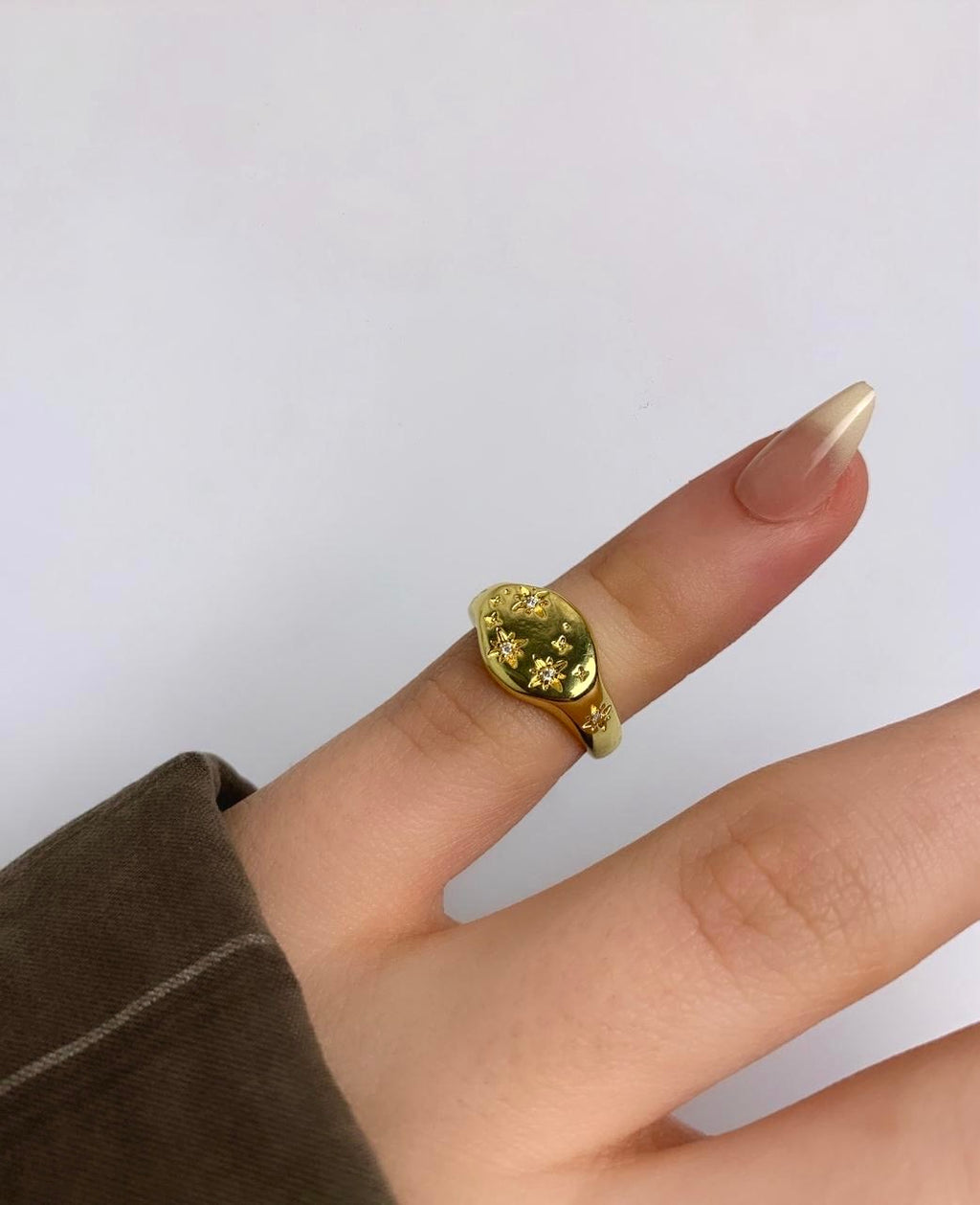 Starry Gold Pinky Ring