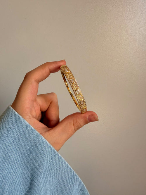 Avena Bangle