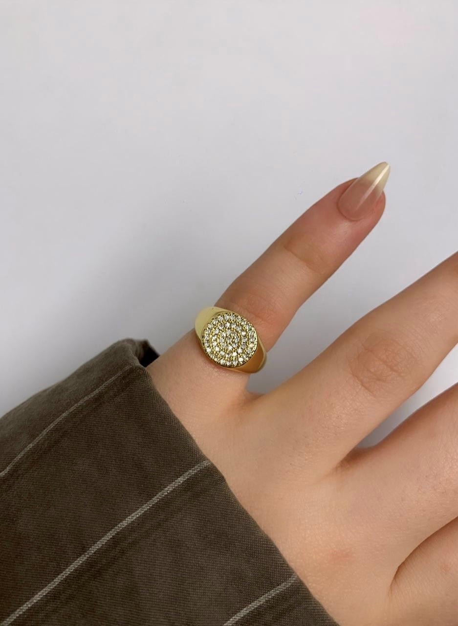 Pavé Circle Pinky Ring