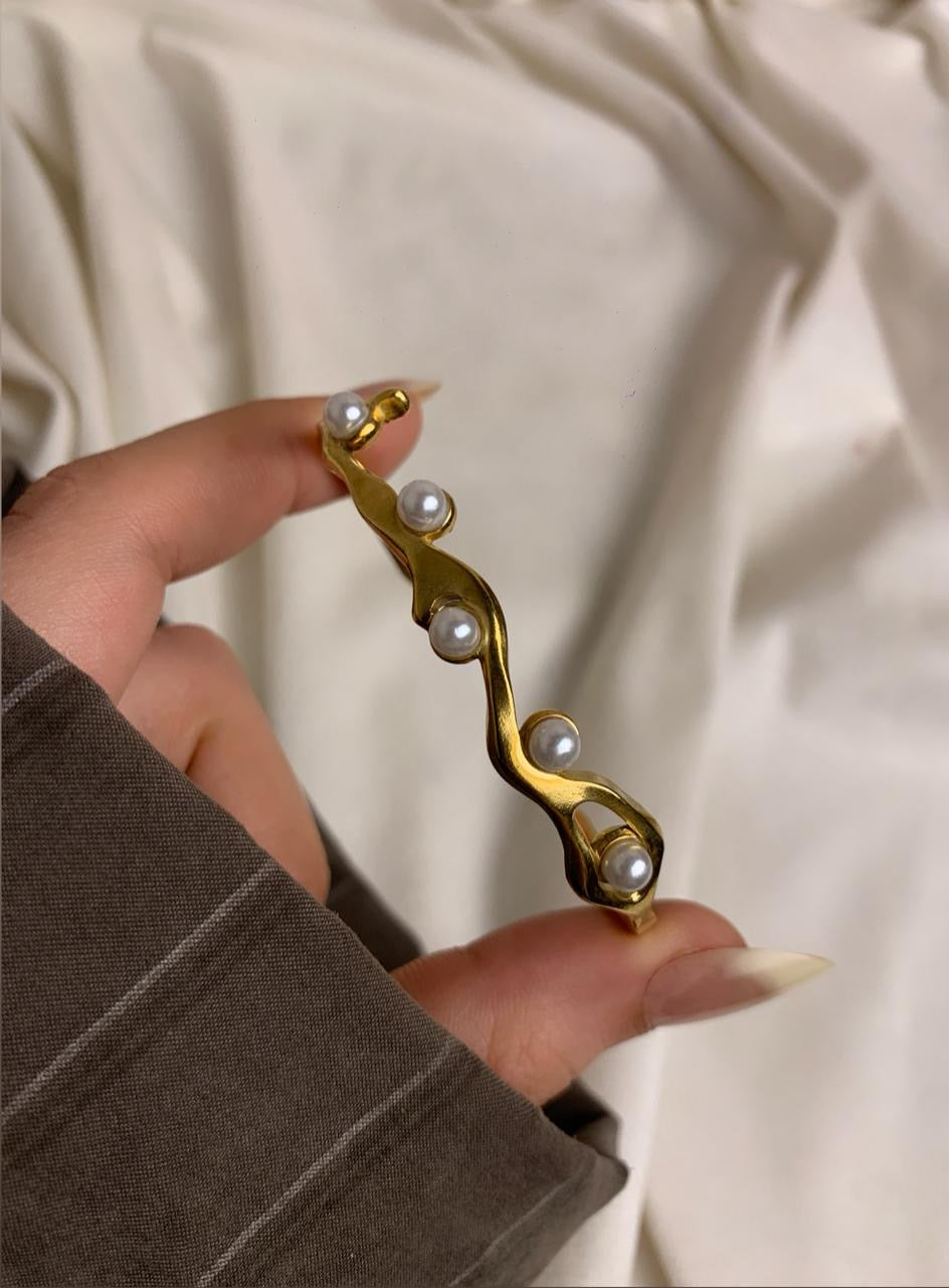 Pearl Wave bracelet