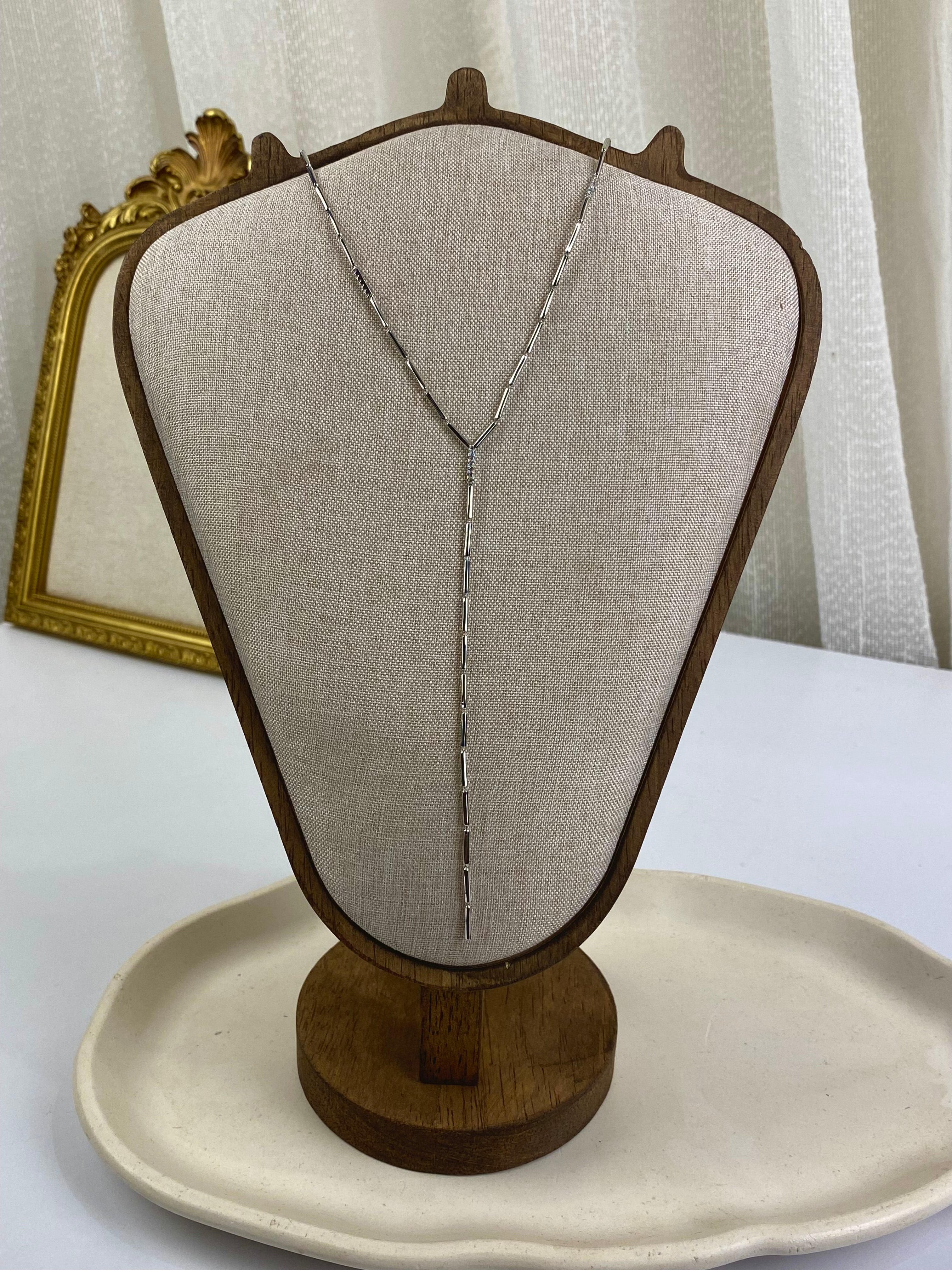 Drop necklace silver