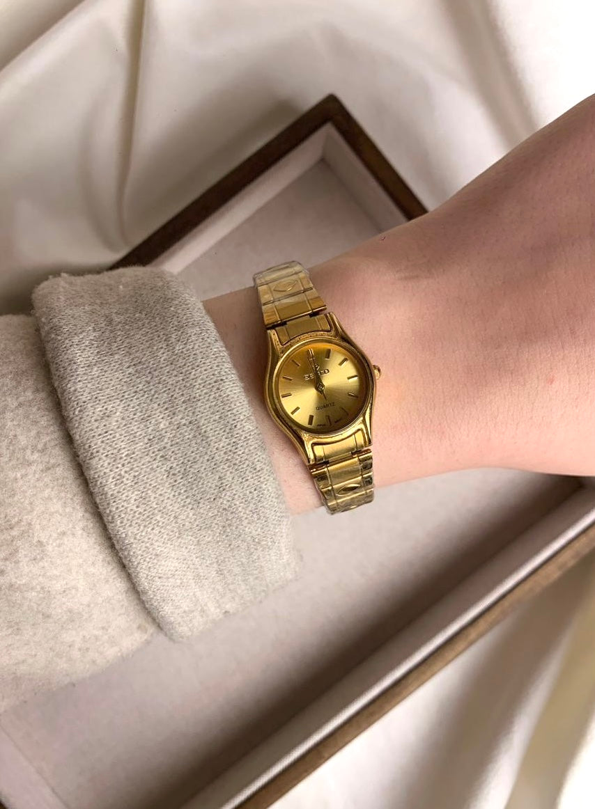 Seifco round watch